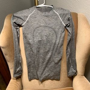Lululemon long sleeve top